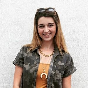 Meet your Posher, Hannah